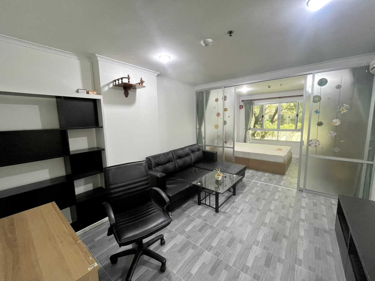 For SaleCondoRama 8, Samsen, Ratchawat : Fully Furnished!!! For Sale: Lumpini Place Rama 8 (Lumpini Place Rama 8) Newly Renovated Throughout, Garden View, Quiet and Highly Private!