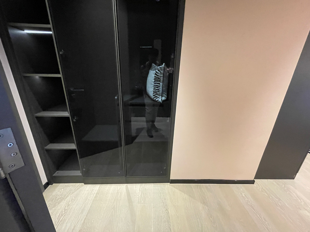 For SaleCondoSukhumvit, Asoke, Thonglor : Condo for sale, best price! Hyde Heritage Thonglor, 36th floor, beautiful view, north, panoramic city view, 3 bedrooms, fully furnished, ready to move in, usable area 136 sq m. Super Luxury Condo, next to Sukhumvit, near BTS Thonglor.