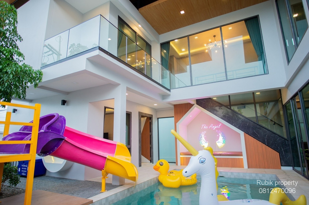 พัทยา บางแสน ชลบุรี สัตหีบ : 🏝 พูลวิลล่าหรู | ปล่อยเช่า & ขาย เหมาะทั้งอยู่อาศัยเอง และลงทุนปล่อยเช่ารายวัน 💰RB1565