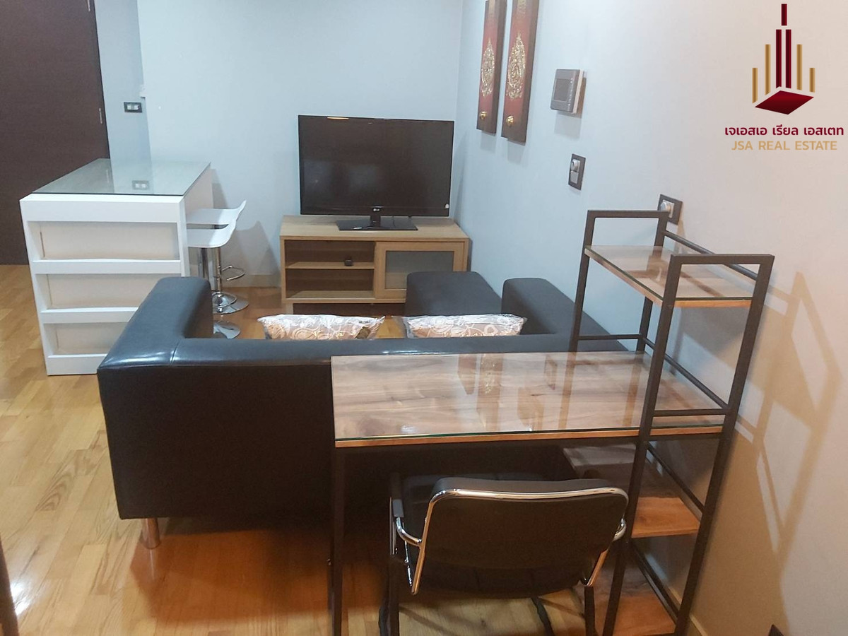 For RentCondoSilom, Saladaeng, Bangrak : ✨ For Rent: Quad Silom Condo ✨ 💰 Only 22,000 THB/month