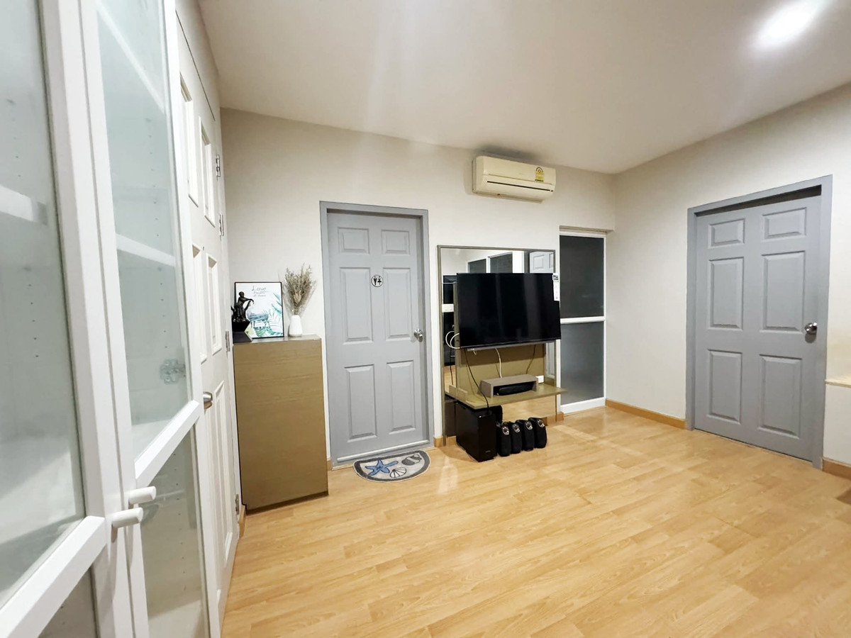 ให้เช่าคอนโดโชคชัย4 ลาดพร้าว71 : ให้เช่าคอนโด Life @ รัชดา-ลาดพร้าว 36 เฟอร์ฯ ครบ พร้อมอยู่