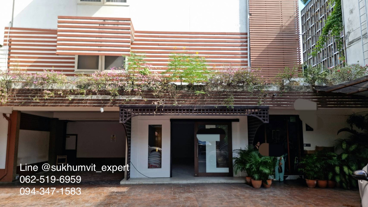 For RentRetail SpaceSukhumvit, Asoke, Thonglor : Phrom Phong | Retail Space for Rent – 80 sq.m. | Ground Floor