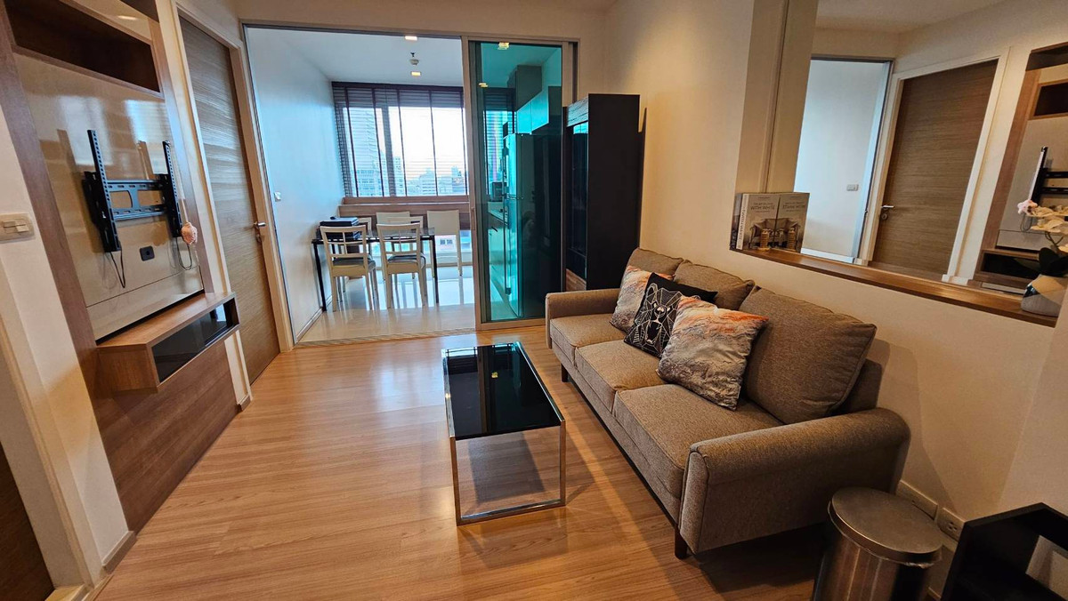 ขายคอนโดสะพานควาย จตุจักร : ✨🔥  For Sale / For Rent  :   Rhythm Phahon-Ari  Condo  🔥
