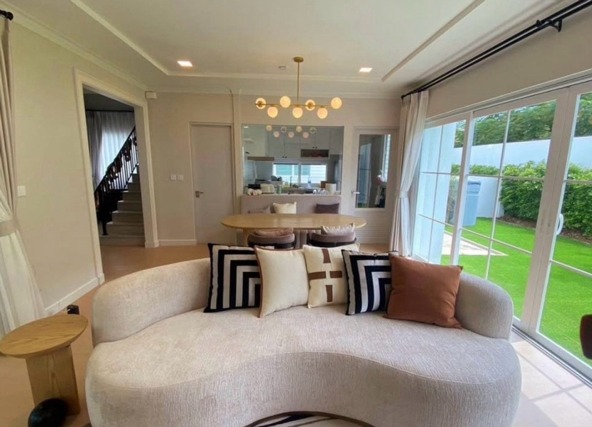 For RentHouseBangna, Bearing, Lasalle : 🌟For Rent: Detached House in Chaiyapruk Bangna Trad K.M. 15 . Two-storeys 3 bedrooms | 4 bathrooms. Fully furnished and nicely decorated.💥Rental Fee: 80,000 THB/month. 