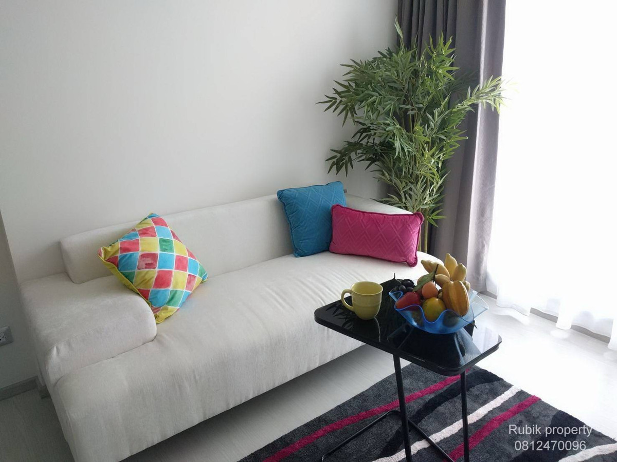 For RentCondoSukhumvit, Asoke, Thonglor : 🏙 For rent Rhythm Sukhumvit 42 Condo, prime location, near BTS Ekkamai, very convenient to travel RB1564