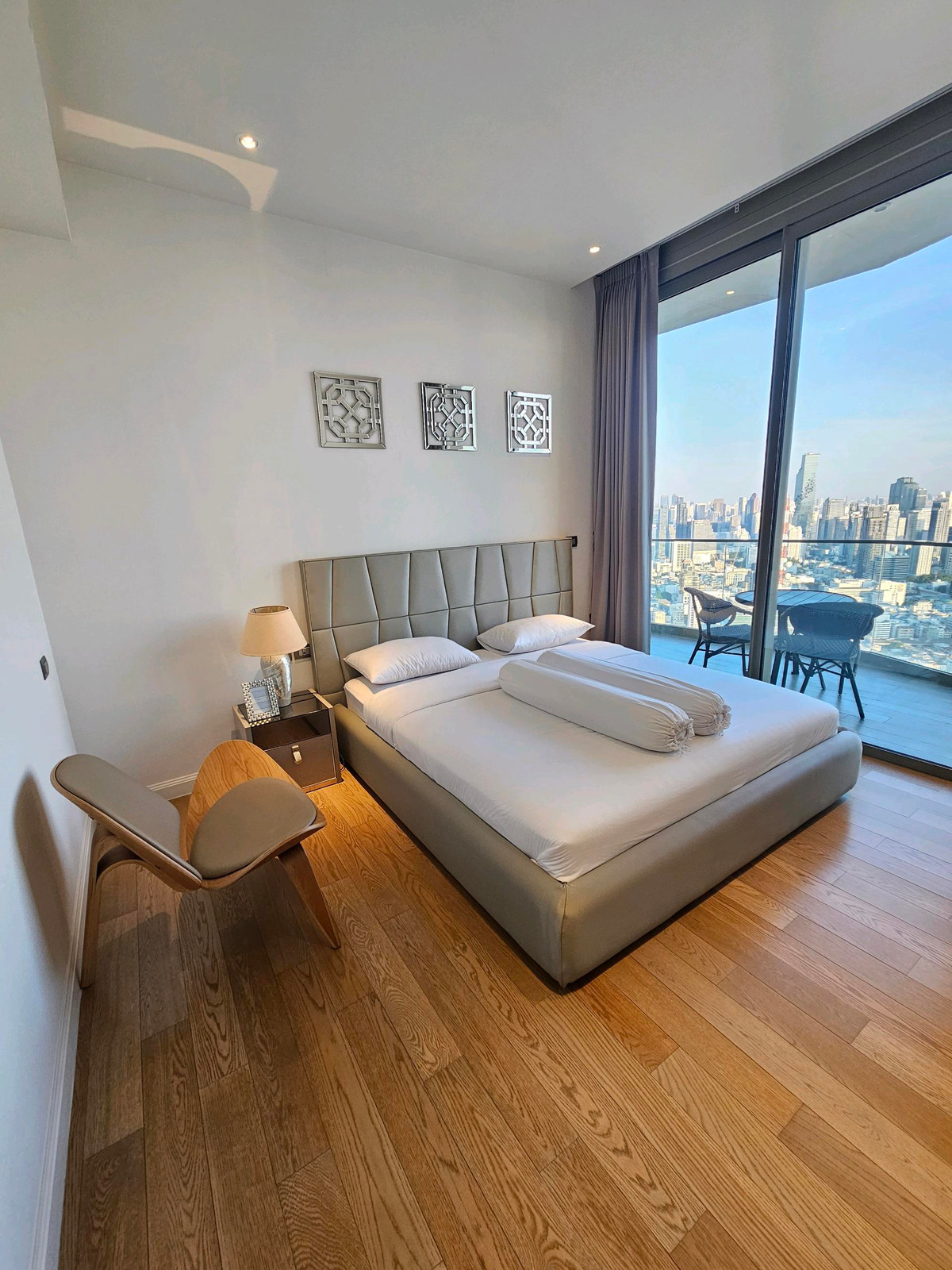 ให้เช่าคอนโดวงเวียนใหญ่ เจริญนคร : ว่าง​ให้เช่า!!​ Magnolias Waterfront Residences