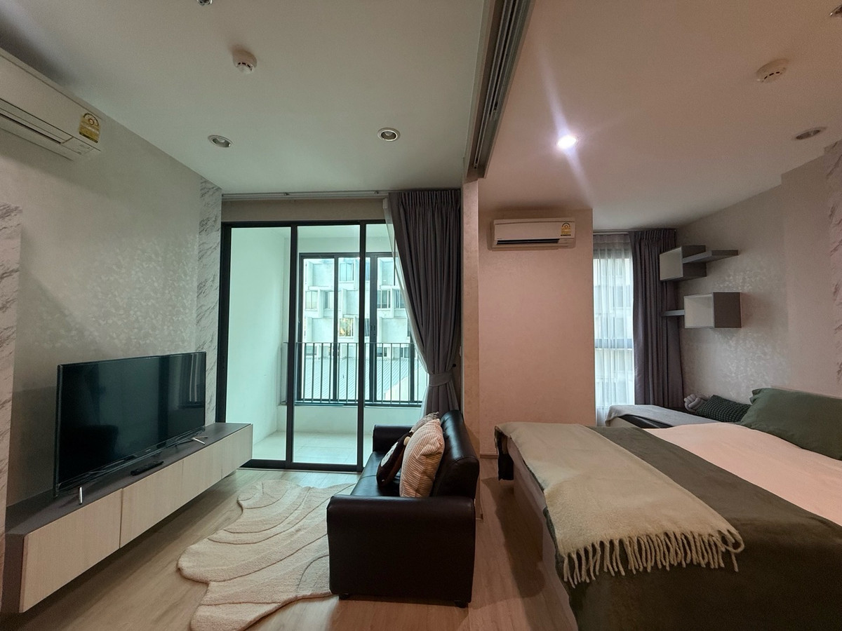 ให้เช่าคอนโดสยาม จุฬา สามย่าน : For Rent!! Ideo Q Chula – Samyan🌆💖1 Bedroom | 34 sq.m. | Fully Furnished 💰Rent : 25,000 THB/month 📞Contact : Aomam (Agent) Tel./Line ID : 095-587-1692 WhatsApp : +66 95 587 1692