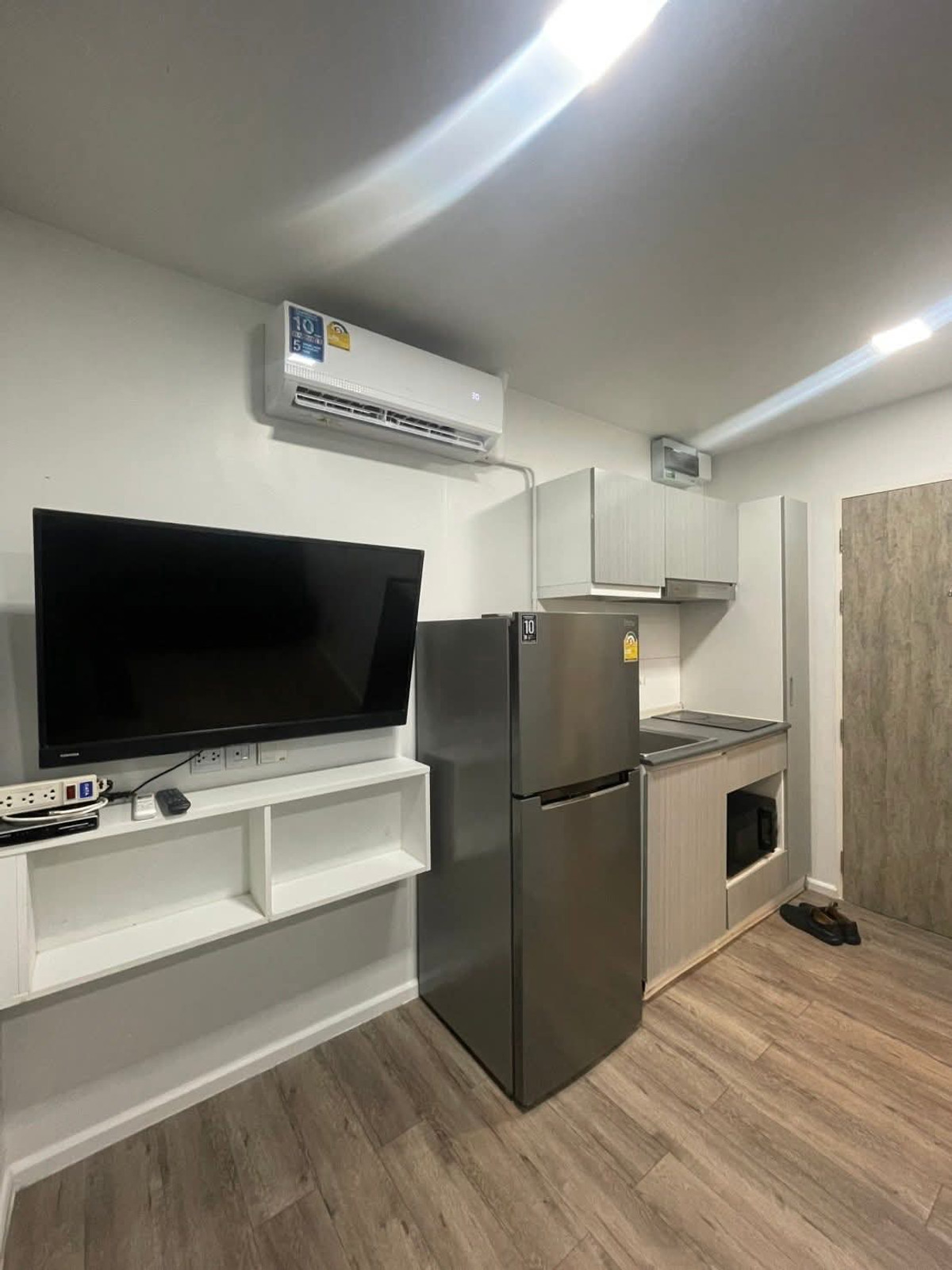 ให้เช่าคอนโดวิภาวดี ดอนเมือง หลักสี่ : ให้เช่าคอนโด Modiz Station อนุสาวรีย์หลักสี่ ระหว่างพหลโยธิน 57-59 เฟอร์ครบ พร้อมอยู่