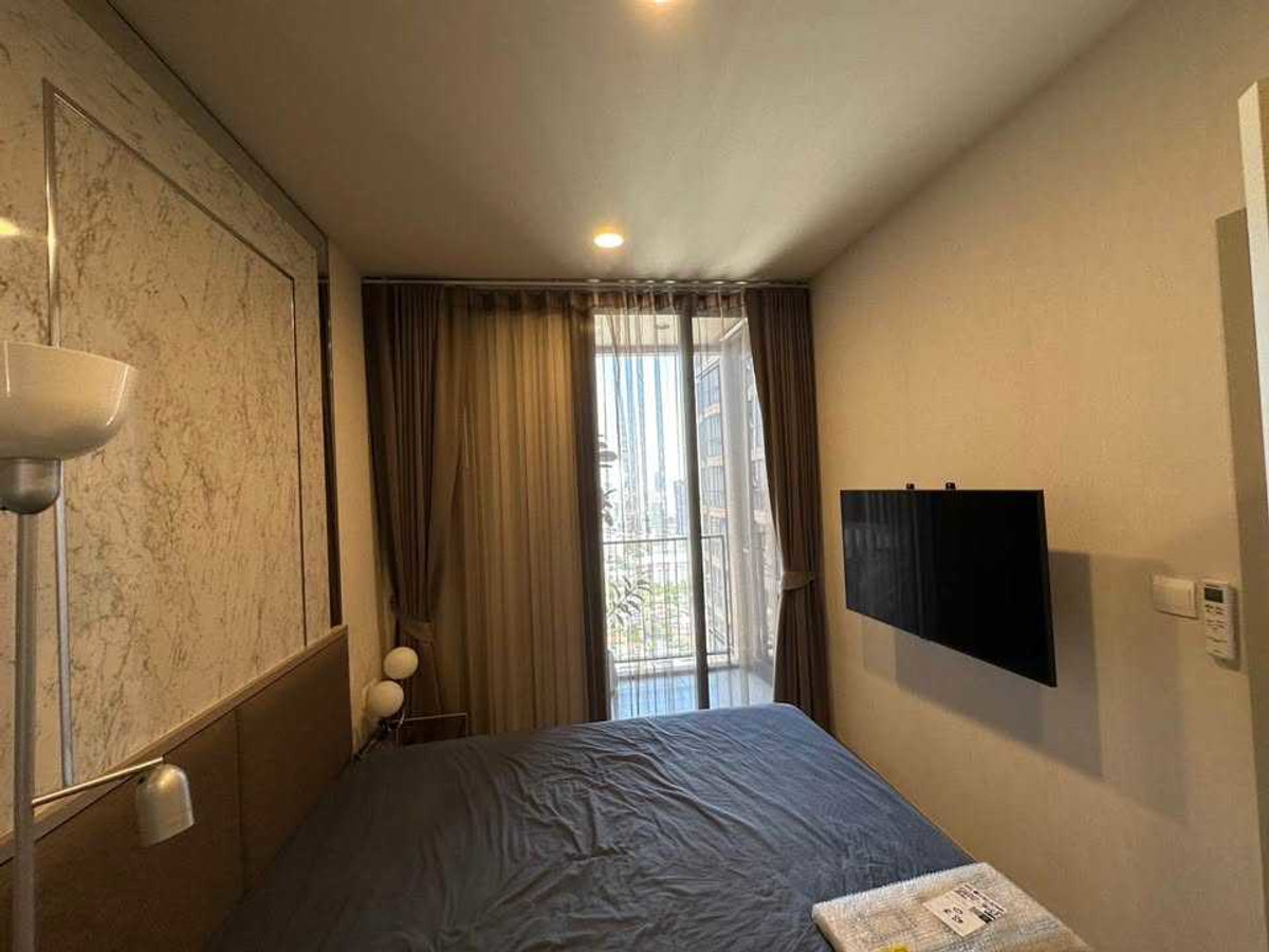 For RentCondoSukhumvit, Asoke, Thonglor : 💎 GT16178 | Condo Oka Haus Sukhumvit 36, convenient travel, has a shuttle, beautiful room, fully furnished, ready to move in!!