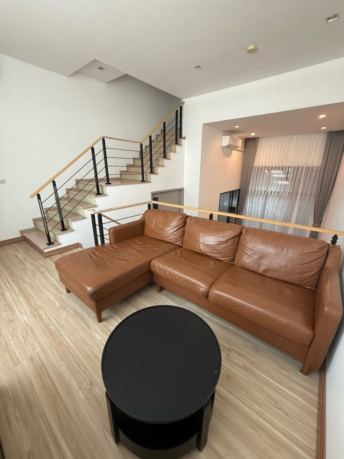 For RentTownhomePattanakan, Srinakarin : ให้เช่าอาร์เด้น พัฒนาการ ทาวน์โฮม 
เดินทางสะดวก ใกล้ BTS อ่อนนุช ใกล้ทางด่วนพัฒนาการ