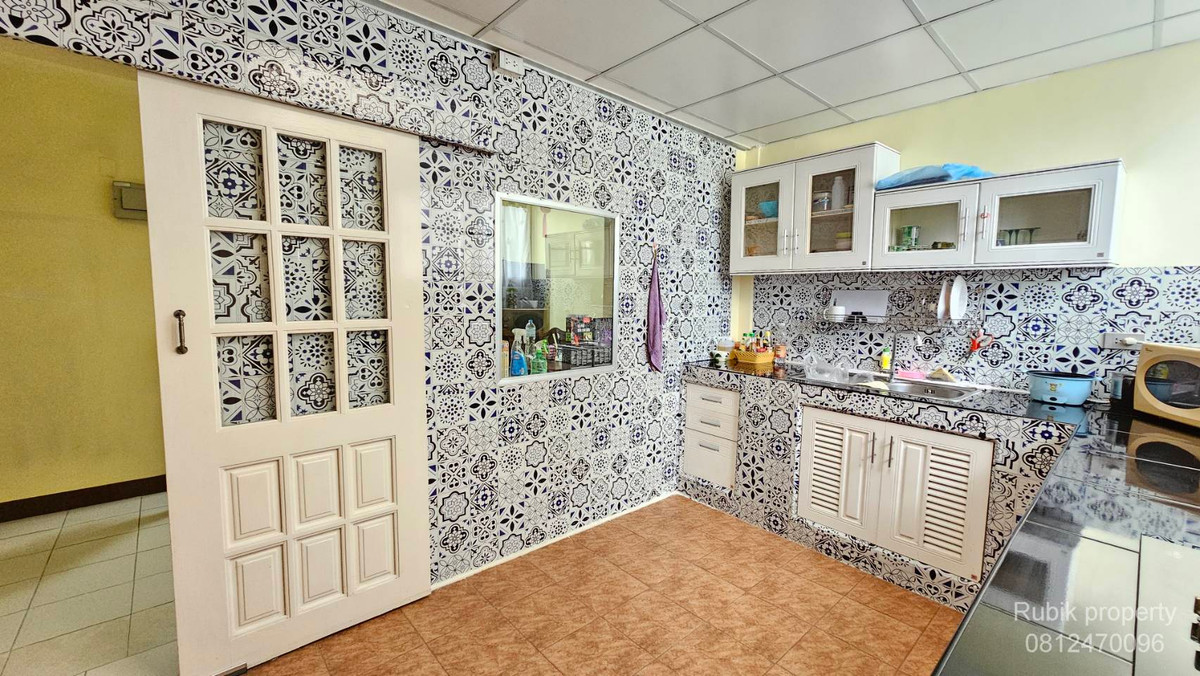 For SaleHouseRatchadapisek, Huaikwang, Suttisan : 🏡 House for sale in the middle of the city รัชดา–เหม่งจ๋าย ทาวน์โฮม 3 ชั้น เล่นระดับ ทำเลคุณภาพ ใจกลางเมือง RB1560