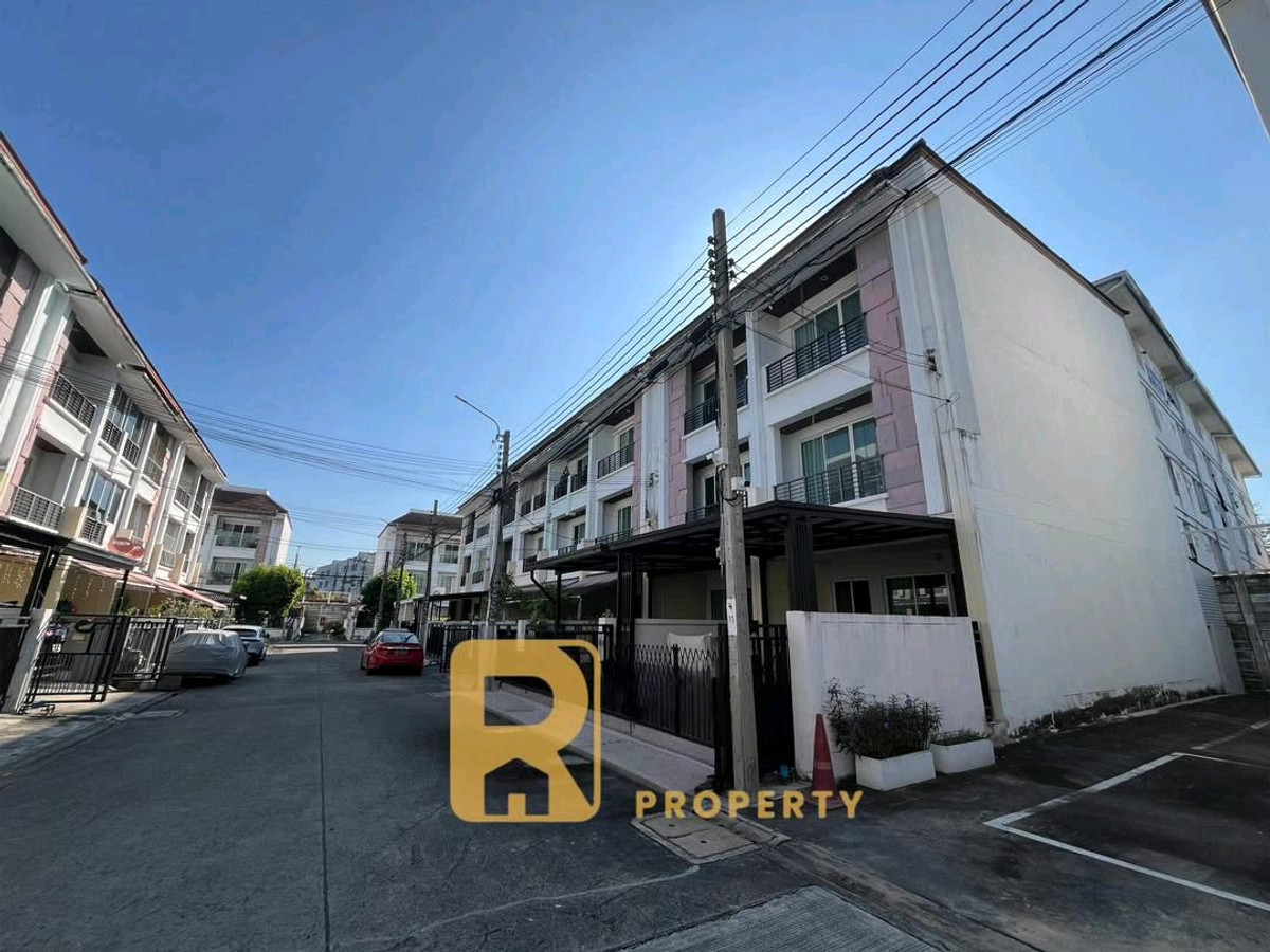 ขายทาวน์โฮมลาดพร้าว101 แฮปปี้แลนด์ : ทาวโฮมราคาดีสุดตอนนี้