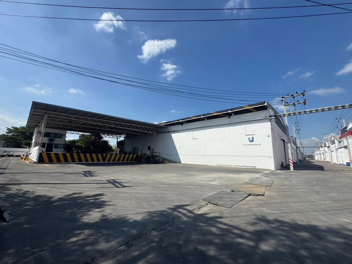 ให้เช่าโรงงานนนทบุรี บางใหญ่ บางบัวทอง : ให้เช่าโรงงาน โกดัง เขตฟรีโซน พื้นที่ใช้สอย 2,480 ตรม. ทำเล คลองข่อย ปากเกร็ด บางบัวทอง พร้อมใบ รง.4  รองรับน้ำหนัก 3,500 กก. / ตารางเมตร 