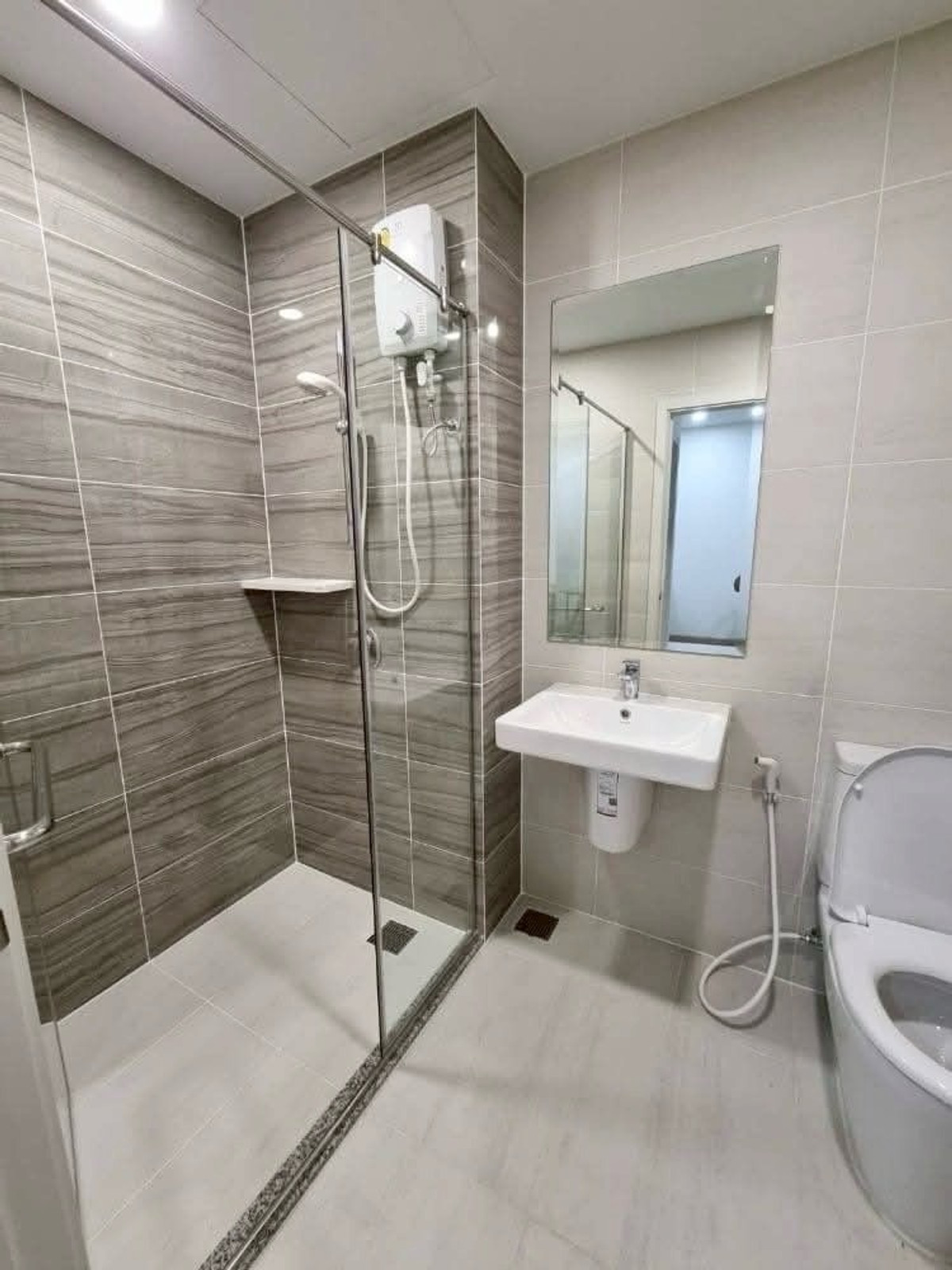 ให้เช่าคอนโดวงเวียนใหญ่ เจริญนคร : @condocurator📍ให้เช่า Supalai Loft Prachadhipok - Wongwian Yai รูปแบบ 2 ห้องนอน เฟอร์นิเจอร์ครบ [PM4489]