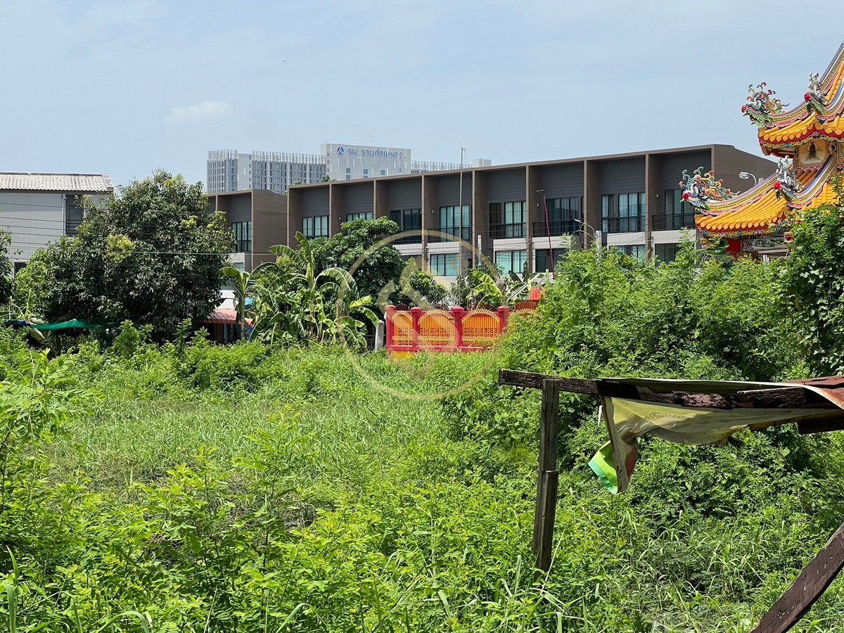 ให้เช่าที่ดินเสรีไทย-นิด้า : ให้เช่าด่วน ที่ดินในซอยเสรีไทย 50 เเยก 3 ที่ดินเปล่า  2 ไร่ 33 ตรว. ติดคลองยาวบรรยากาศดี ใกล้ท่าเรือหลอแหล ติดโรงเรียนคันนายาว