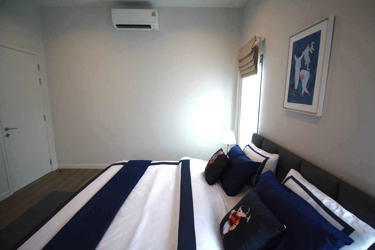 HouseBangna, Bearing, Lasalle : Setthasiri Bangna Km.10 Corner Plot Luxury Home Next to Clubhouse Please call: 082-894-4624