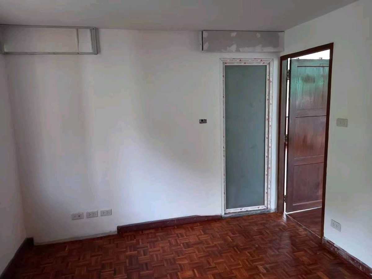 ให้เช่าบ้านลาดพร้าว เซ็นทรัลลาดพร้าว : ให้เช่าบ้านเดี่ยว2ชั้น  6 ห้องนอน 7 ห้องน้ำ แอร์ 8 ตัว แบ่งโซนอยู่อาศัยและทำงาน ทำเลจตุจักร ใกล้เซนทรัลลาดพร้าว