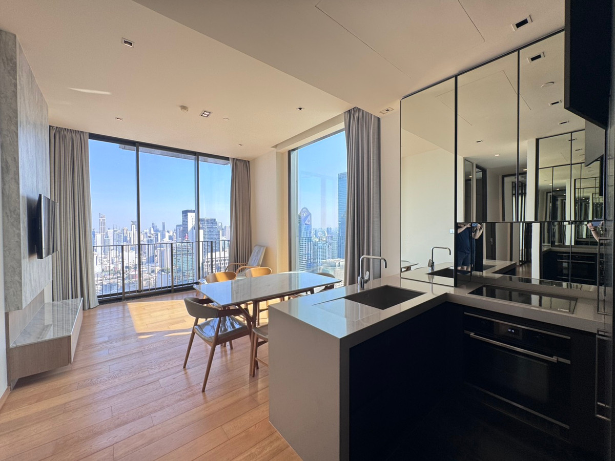 ขายคอนโดวิทยุ ชิดลม หลังสวน : ขาย 2 ห้องนอน 28 Chidlom ห้องใหม่ ห้องมุม วิวสวยมาก สอบถามหรือนัดชมได้เลยครับผม