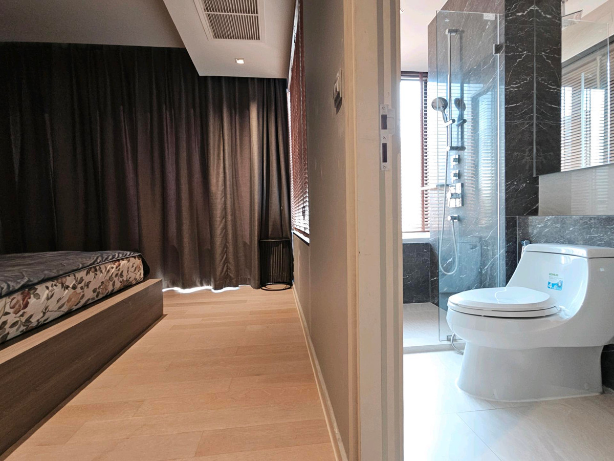 For RentCondoSilom, Saladaeng, Bangrak : แอสตัน สีลม  ให้เช่า 2 นอน 2 น้ำ พื้นที่ 87 ตรม  80,000 บาท สนใจโทร น้อง 096-2615656 พร้อมให้นัดหมายเข้าชมทุกวันAshton Silom 2bed 2 bath 87 Sq,m Rental price 80,000 Baht   call Nong 096-2615656 Ready to touring everydayห้องกว้าง 87 ตรม. พร้อมอยู่ได้เ