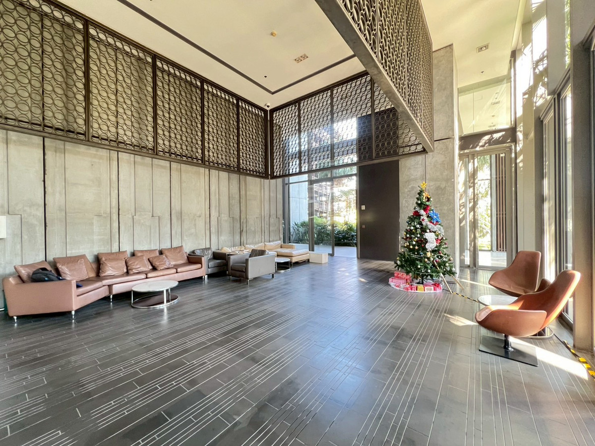 ขายคอนโดพระราม 3 สาธุประดิษฐ์ : ขายคอนโดสตาร์วิว พระราม3 ชั้น49 ลิฟท์ส่วนตัว ห้องใหม่