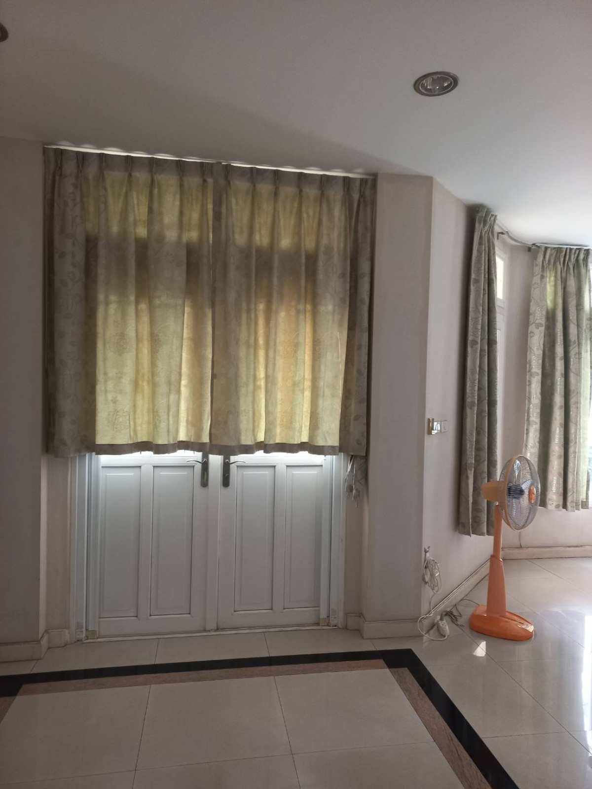 ขายบ้านลาดกระบัง สุวรรณภูมิ : ขายบ้าน  ราชพฤกษ์ เฉลิมพระเกียรติ ร. 9 ห้องมุม ดอกไม้ เขต ประเวศ กรุงเทพ CX-143984