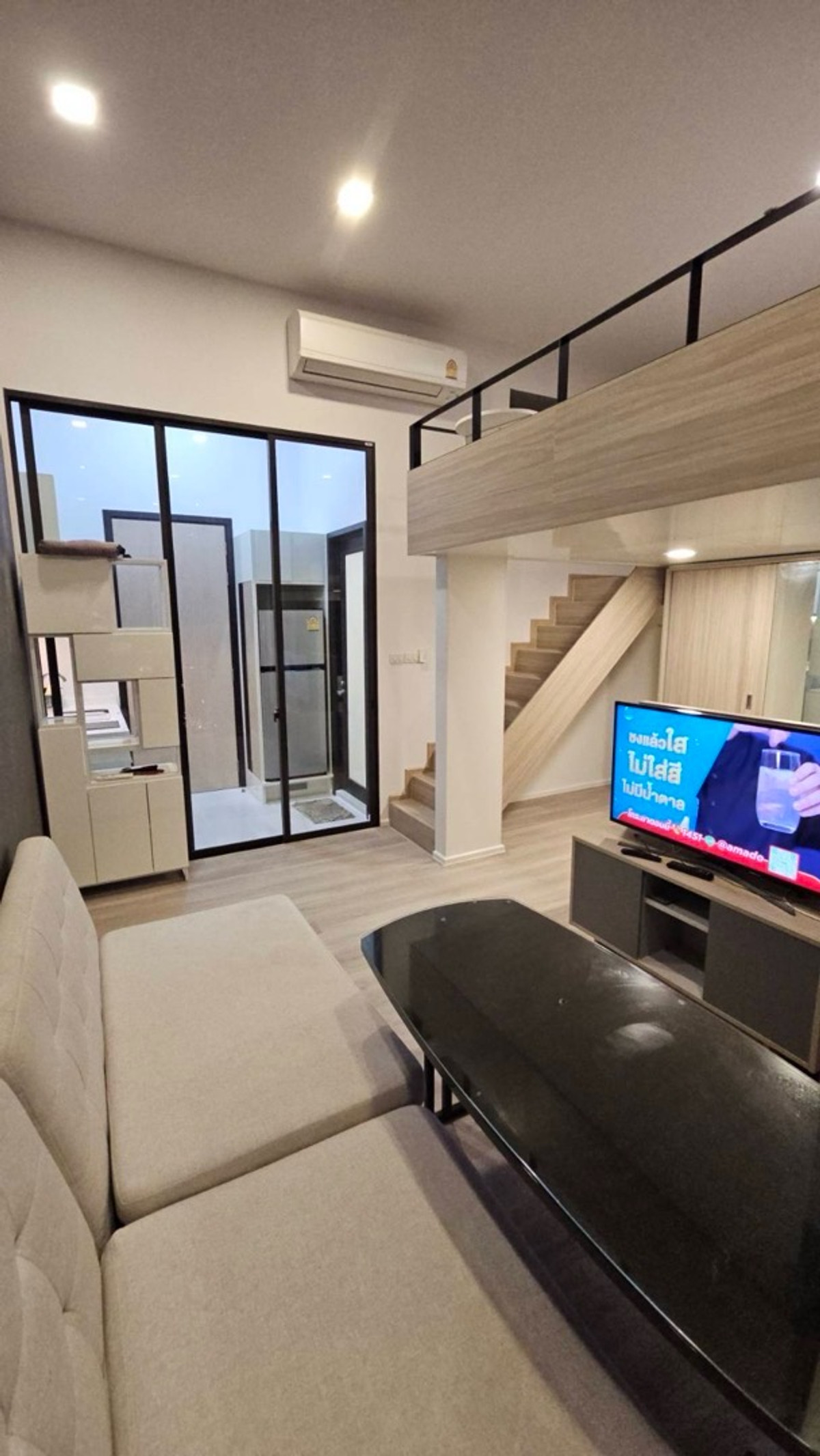 For RentCondoRama9, Petchburi, RCA : Hot‼️Newly renovated room🔥 Chewathai Residence Asoke 1bed 1bath duplex room Only 20,000 per month 🔥