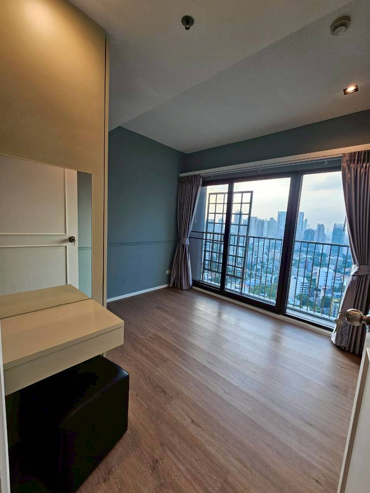 For RentCondoSukhumvit, Asoke, Thonglor : Rare 3BR Unit at Noble Remix Sukhumvit 36 – The Perfect Home for Japanese Families! 🌸