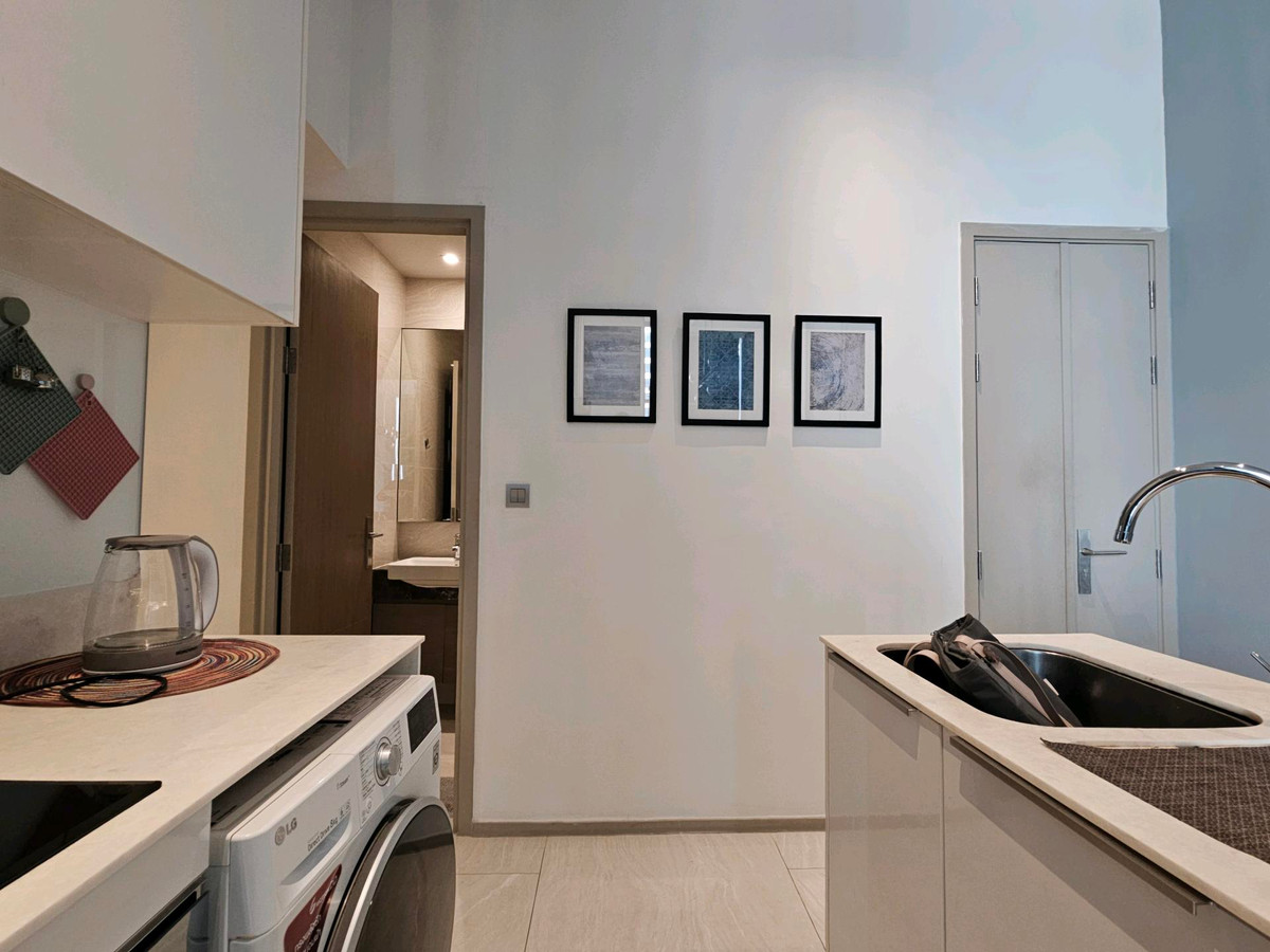 For RentCondoSilom, Saladaeng, Bangrak : แอสตัน สีลม  ให้เช่า 2 นอน 2 น้ำ พื้นที่ 87 ตรม  80,000 บาท สนใจโทร น้อง 096-2615656 พร้อมให้นัดหมายเข้าชมทุกวันAshton Silom 2bed 2 bath 87 Sq,m Rental price 80,000 Baht   call Nong 096-2615656 Ready to touring everydayห้องกว้าง 87 ตรม. พร้อมอยู่ได้เ