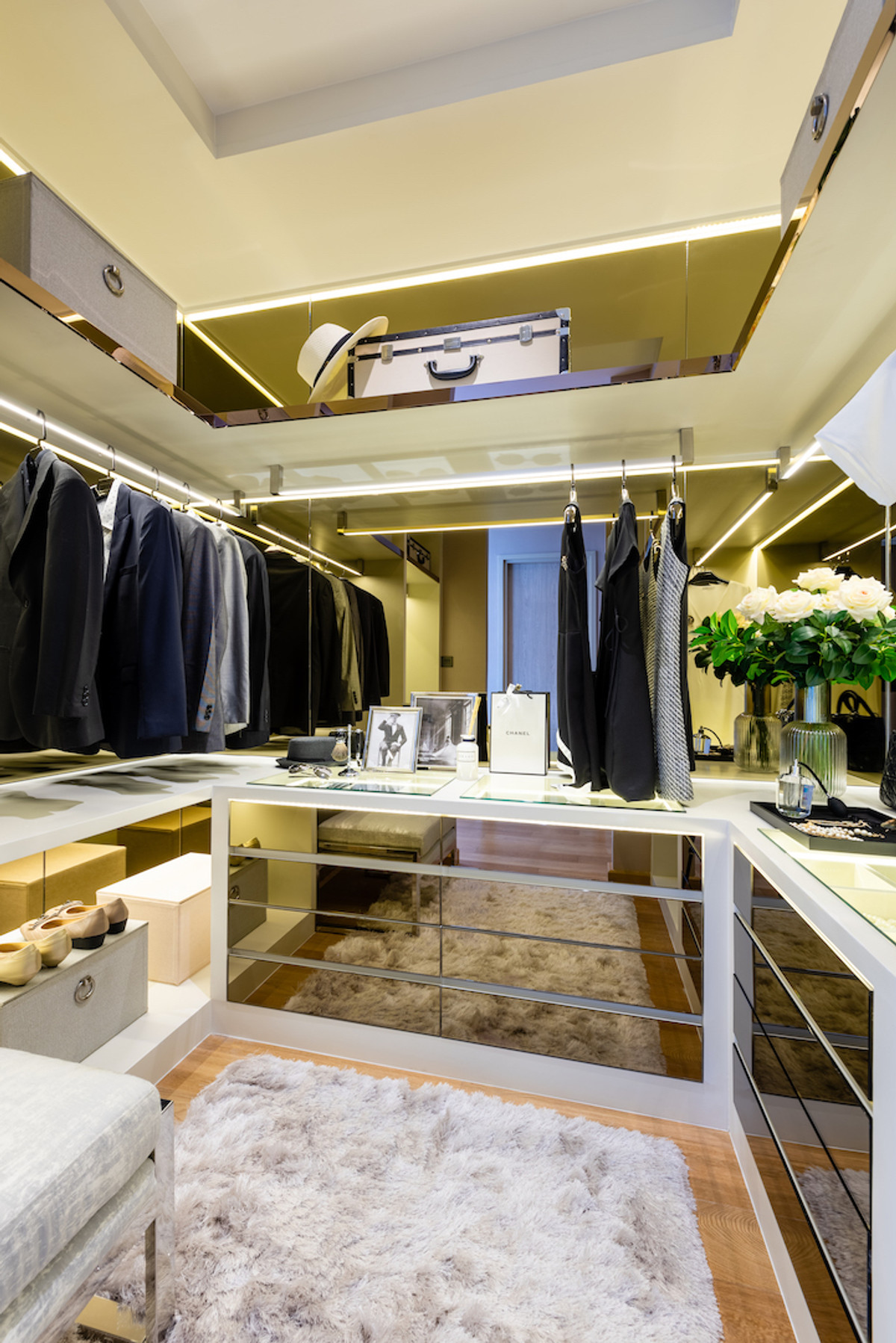 ขายบ้านพระราม 9 เพชรบุรีตัดใหม่ RCA : ขายบ้านหรู Parc Priva – หลังใหญ่ 4 ห้องนอน ราคาต่ำกว่าตลาด