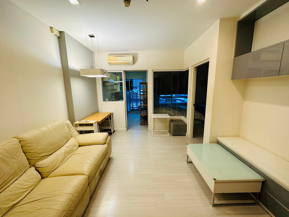 ให้เช่าคอนโดลาดพร้าว เซ็นทรัลลาดพร้าว : ให้เช่า คอนโด The Room Ratchada Ladprao ใกล้รถไฟฟ้า MRT ลาดพร้าว  290 เมตร