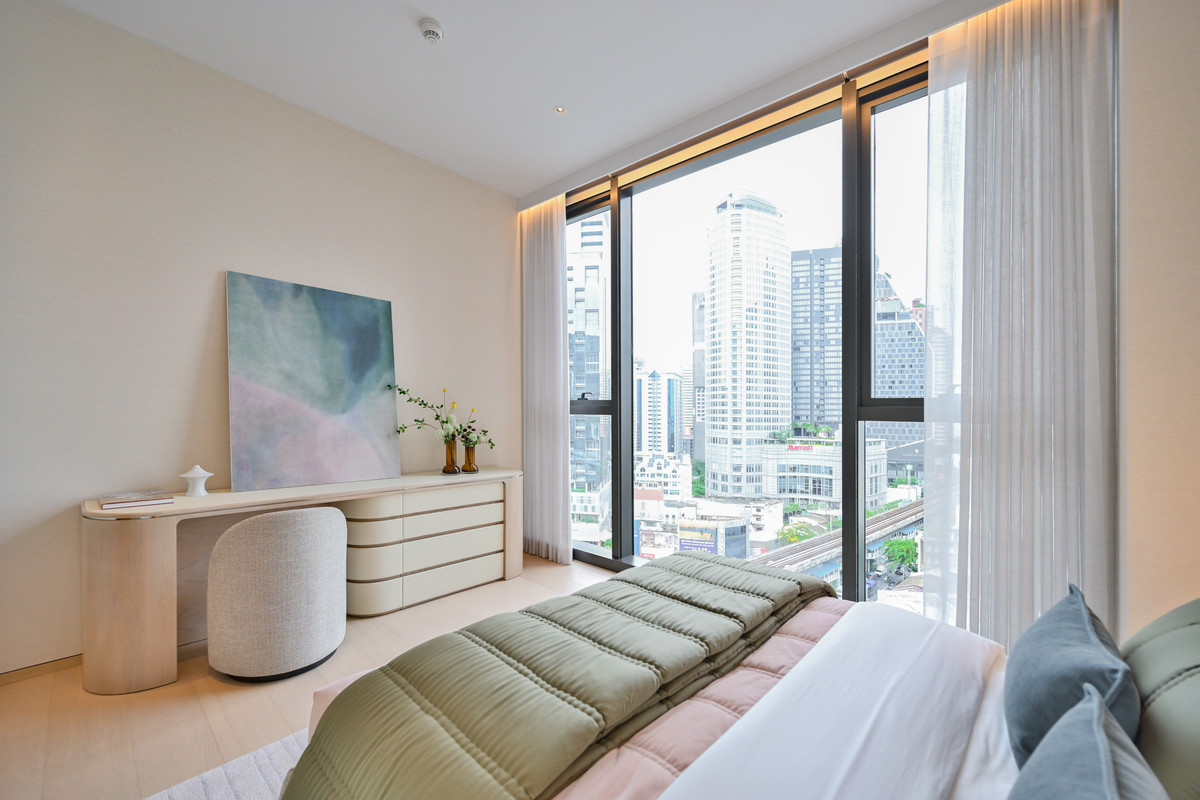 ขายคอนโดสุขุมวิท อโศก ทองหล่อ : 👑 เพราะความสมบูรณ์แบบที่แท้จริง คือการมีเค้าอยู่เคียงข้าง... ในทุกตารางเมตร 🐶 สัมผัสที่สุดของสุนทรียภาพแห่งการอยู่อาศัยที่ SCOPE Thonglor  📞: 065-626-5636 (คุณกี้)