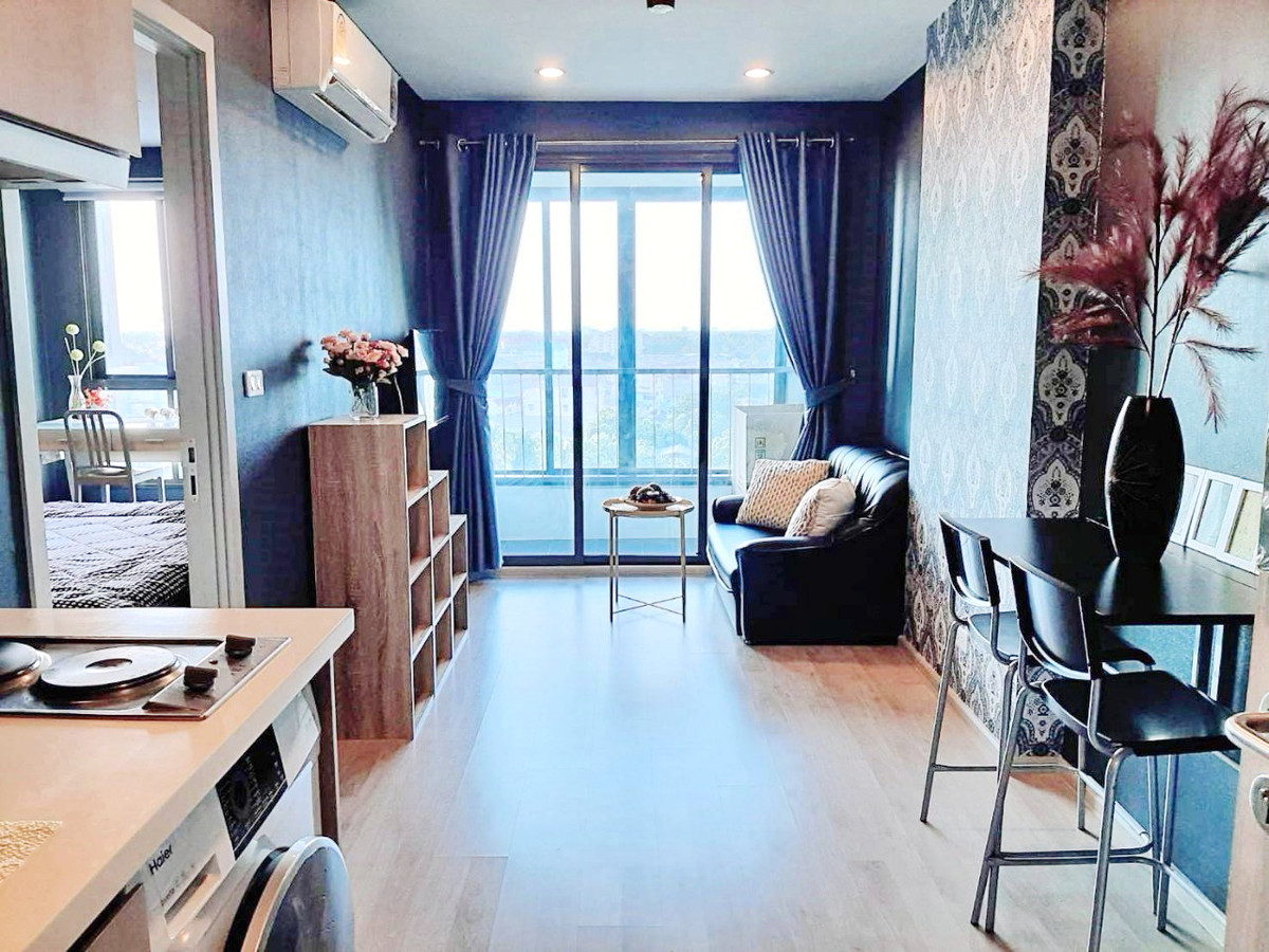 For RentCondoPinklao, Charansanitwong : For rent, Ideo Mobi Charan-Interchange, near MRT Bang Khun Non, Thammasat University, Siriraj Hospital.