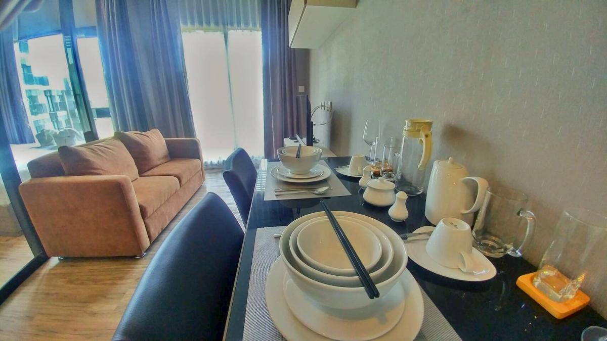 For SaleCondoSriracha Laem Chabang Ban Bueng : 🔥Urgent Sale🔥 Knightsbridge The Ocean Sriracha, near Kasetsart University Sriracha Campus. Fully furnished and ready to move in.