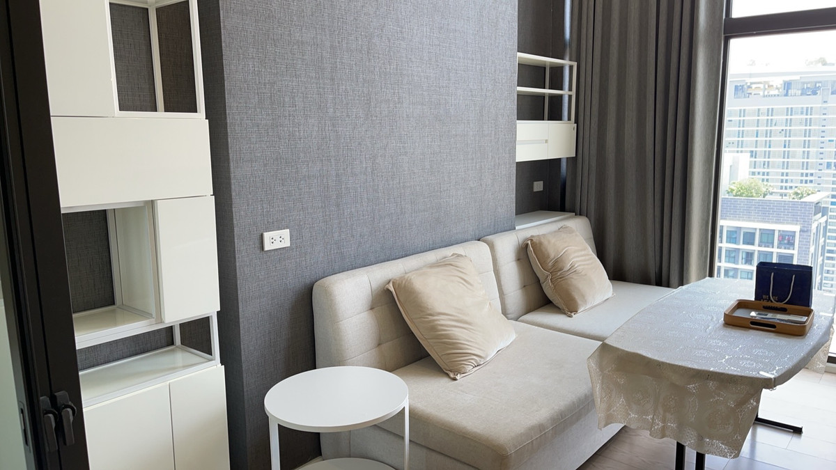 For RentCondoRama9, Petchburi, RCA : For Rent Chewathai Residence Asoke 1bed 32 Sqm Fullyfurnish 23,000-