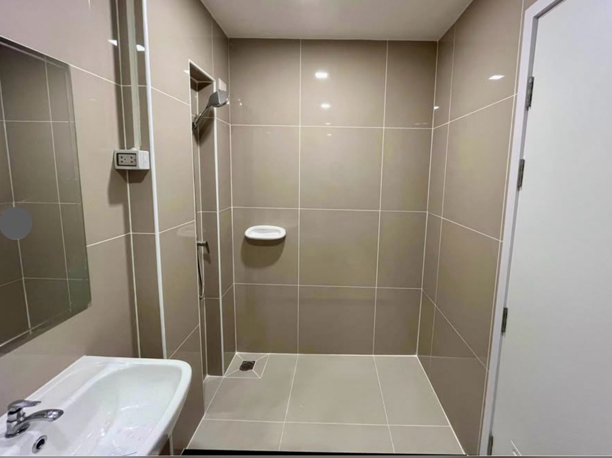 ให้เช่าทาวน์โฮมพัฒนาการ ศรีนครินทร์ : ให้เช่า | Townhome 3 ชั้น วิวสนามกอล์ฟ โครงการ Patio Srinakarin–Rama 9 (กรุงเทพกรีฑา) บ้านใหม่ ไม่เคยปล่อยเช่า ตกแต่งสไตล์มินิมอล