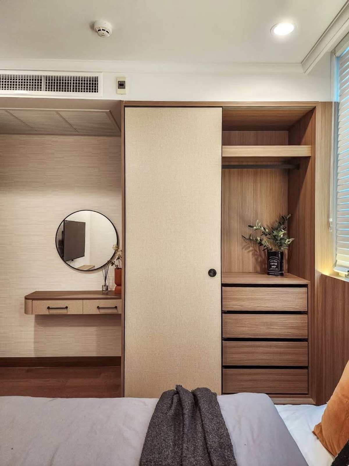 ให้เช่าคอนโดสุขุมวิท อโศก ทองหล่อ : ✨ GT15775 | คอนโด Supalai Oriental Sukhumvit 39 เดินทางสะดวก ใกล้รถไฟฟ้าบีทีเอส มีรถรับส่ง เฟอร์นิเจอร์ครบ พร้อมอยู่