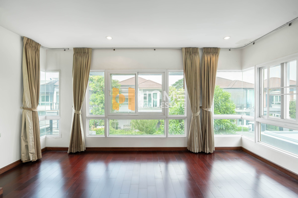 ขายบ้านลาดพร้าว เซ็นทรัลลาดพร้าว : บ้านเดี่ยวใจกลางลาดพร้าว ✨ เดอะ แกลเลอรี่ เฮ้าส์ แพทเทิร์น / 3 ห้องนอน (ขาย), The Gallery House Pattern / 3 Bedrooms (FOR SALE) TPM307