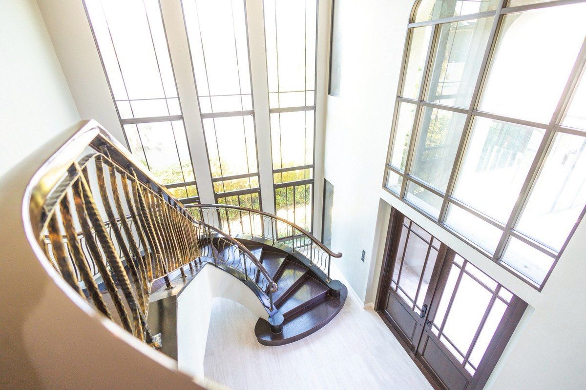 ขายบ้านมีนบุรี-ร่มเกล้า : 🏡 💥คฤหาสน์หรู พื้นที่กว้าง 10 จอด พร้อมสระว่ายน้ำ  เดอะ พาวิลเลียน รามคำแหง-วงแหวน 🎉