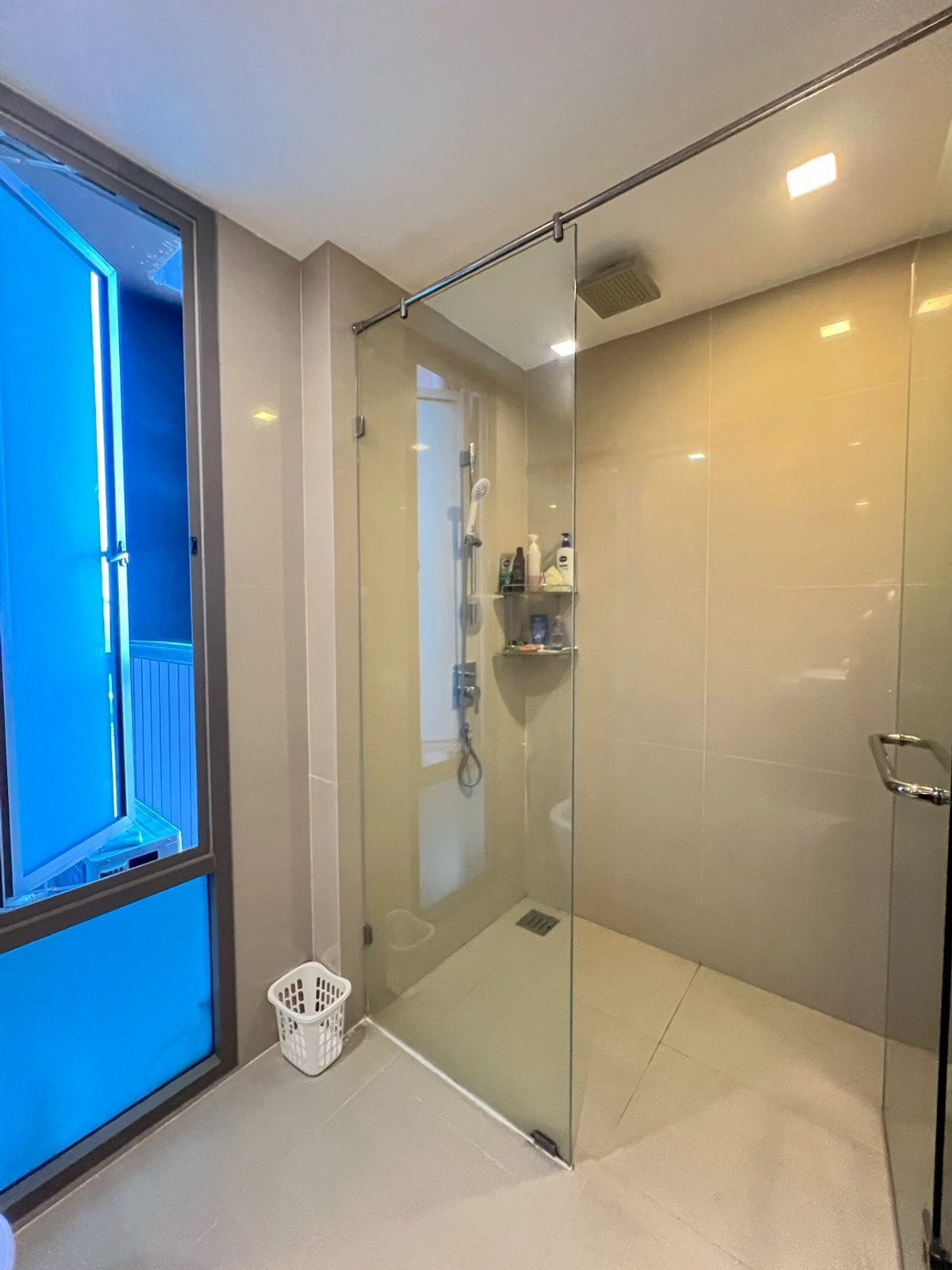 ขายคอนโดพระราม 3 สาธุประดิษฐ์ : ขายคอนโดสตาร์วิว พระราม3 ชั้น49 ลิฟท์ส่วนตัว ห้องใหม่