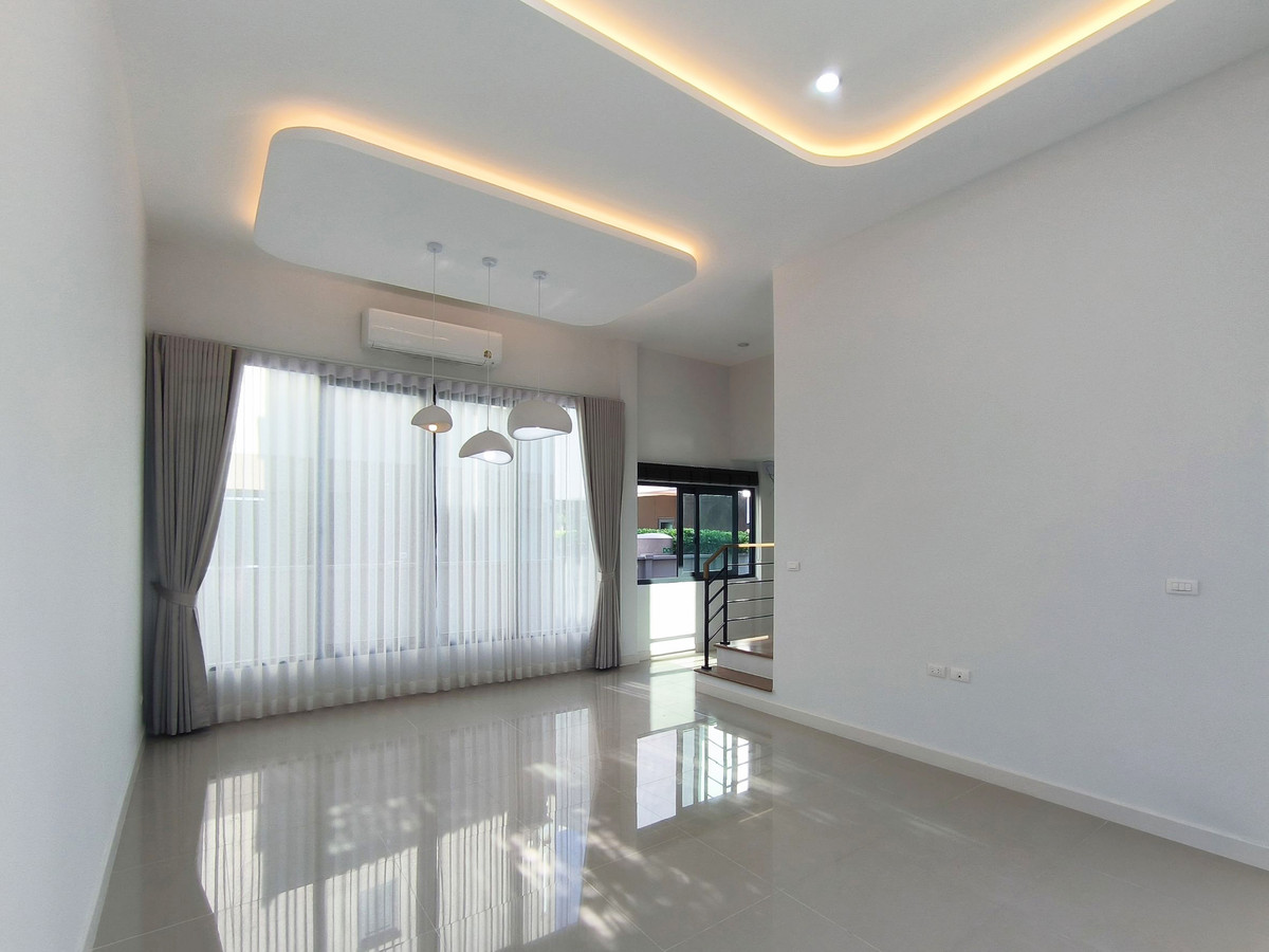 ขายอ่อนนุช อุดมสุข : ขายด่วน!! บ้านกลางเมือง The Edition สุขุมวิท-อ่อนนุช  ขนาด 41 ตรว. อายุบ้านไม่ถึง 1 ปี ราคา 8.69 ล้าน ขายต่ำกว่าโครงการ