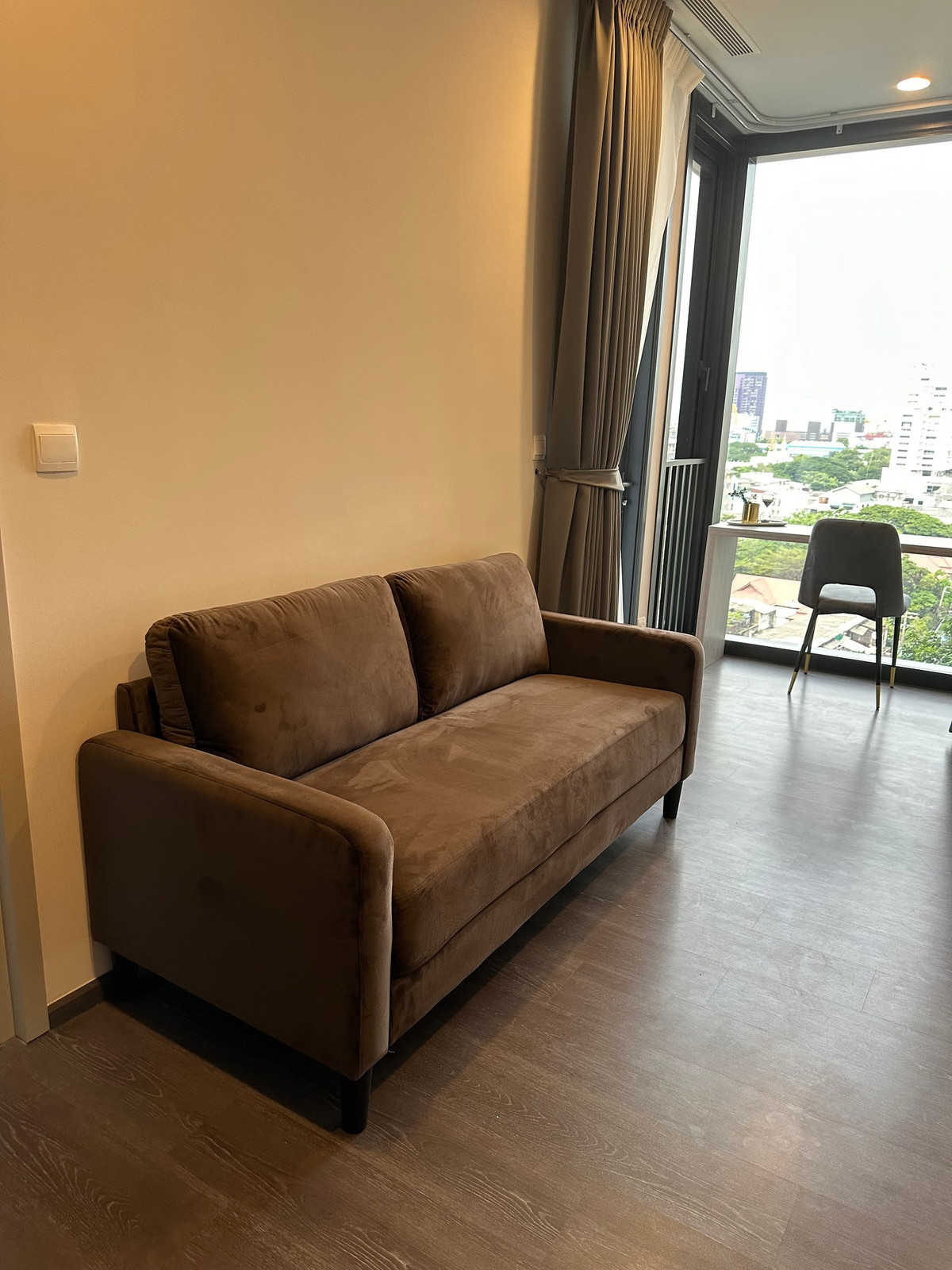 For RentCondoSukhumvit, Asoke, Thonglor : ⭐️ OKA HAUS Sukhumvit 36 ​​⭐️ 1 bedroom, 1 bathroom, 37.5 sq m. ️Complete furniture and electrical appliances.