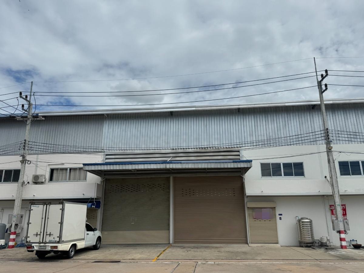 For RentFactoryPattaya, Bangsaen, Chonburi : *Warehouse for rent with 2-story office, Amata Nakorn Industrial Estate, Chonburi.