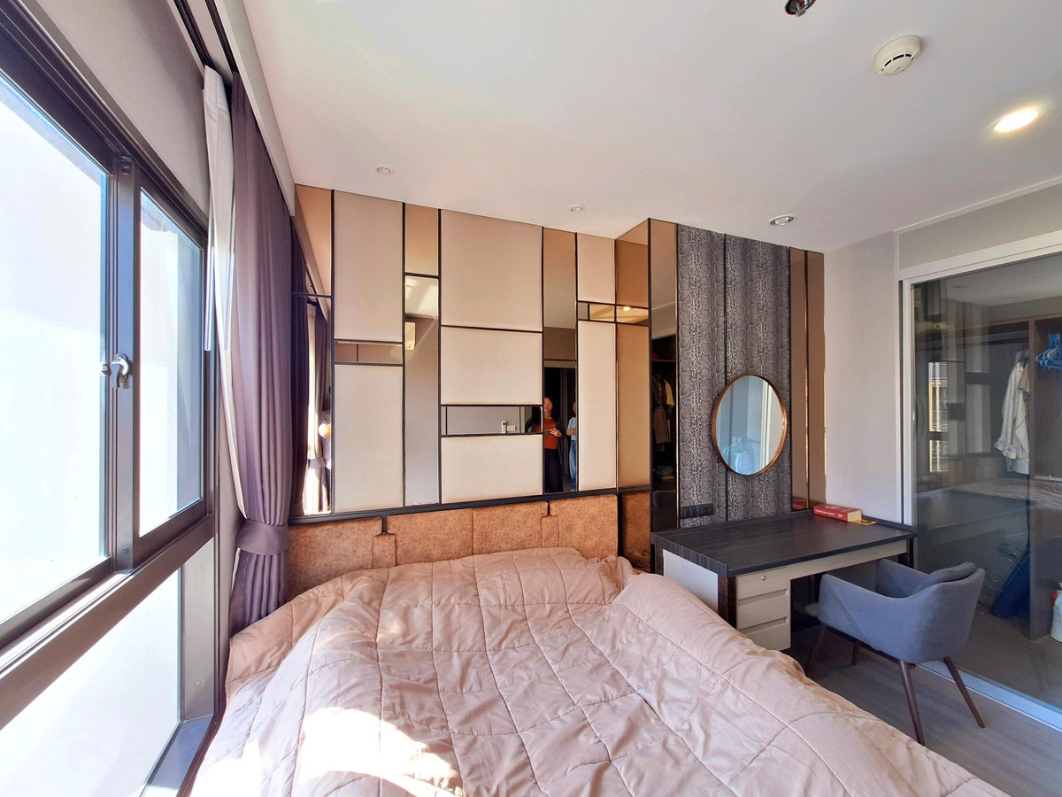 ขายคอนโดปิ่นเกล้า จรัญสนิทวงศ์ : ขายคอนโด เดอะ พาร์คแลนด์ จรัญ - ปิ่นเกล้า ขนาด47.64 ตร.ม. 2นอน ชั้น16 วิวสระน้ำ ติดรถไฟฟ้าMRT-บางยี่ขัน 