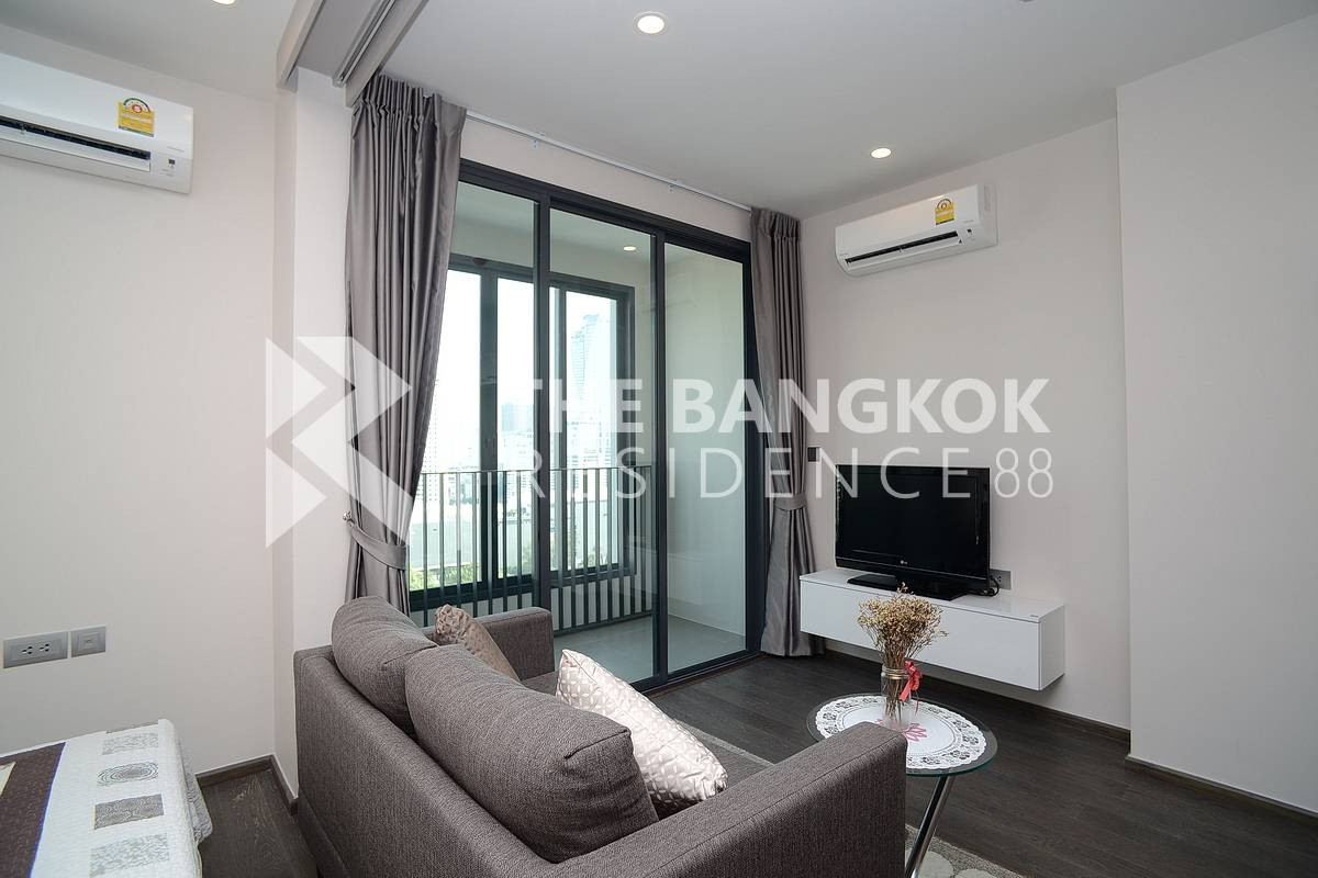 For RentCondoRatchathewi,Phayathai : 🎉Just drag your bags and check in. Available Ideo Q Siam-Ratchathewi. If interested, contact Khun Oil 0935979942