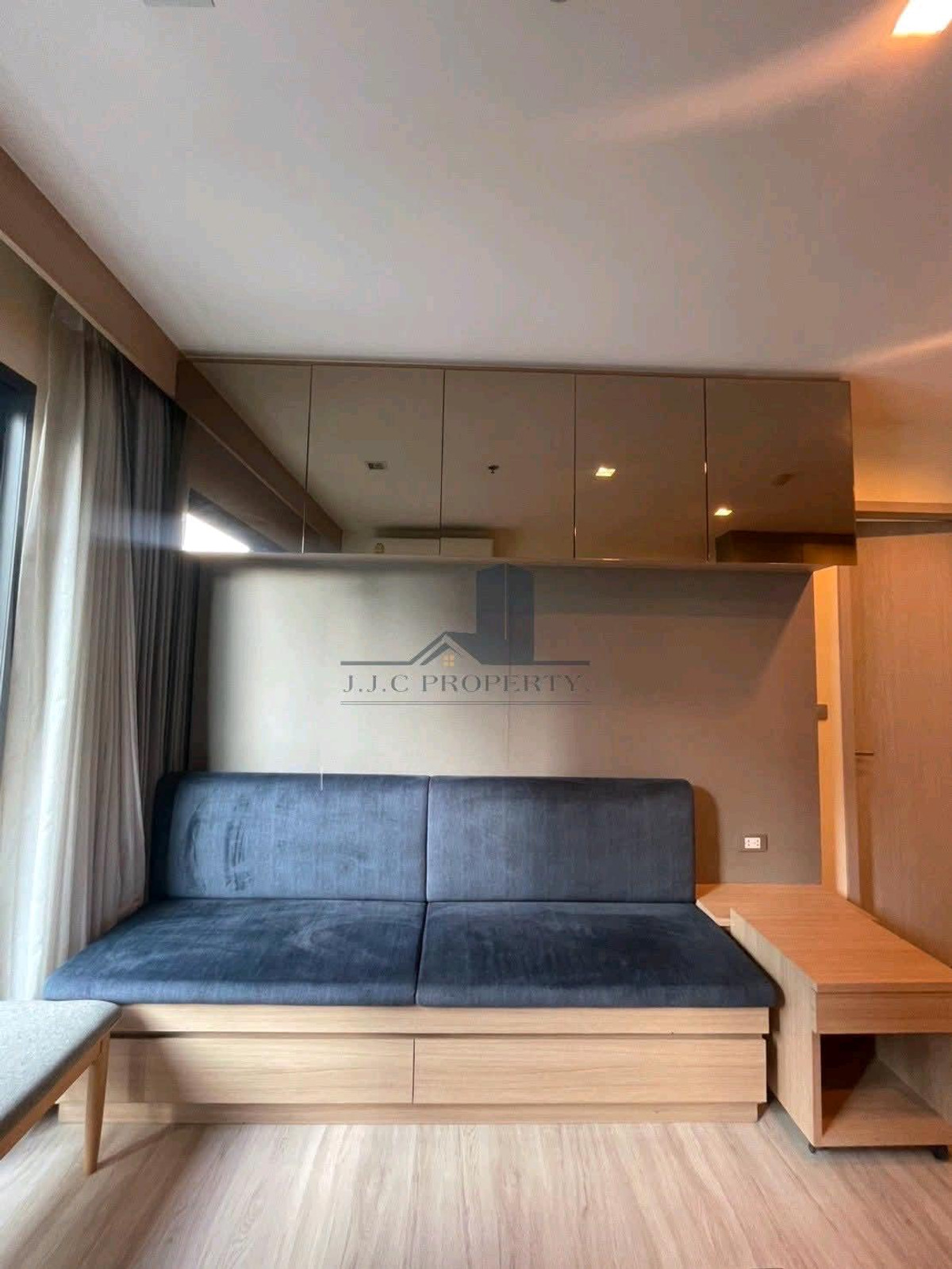 For RentCondoSukhumvit, Asoke, Thonglor : For rent Rhythm Sukhumvit 36-38