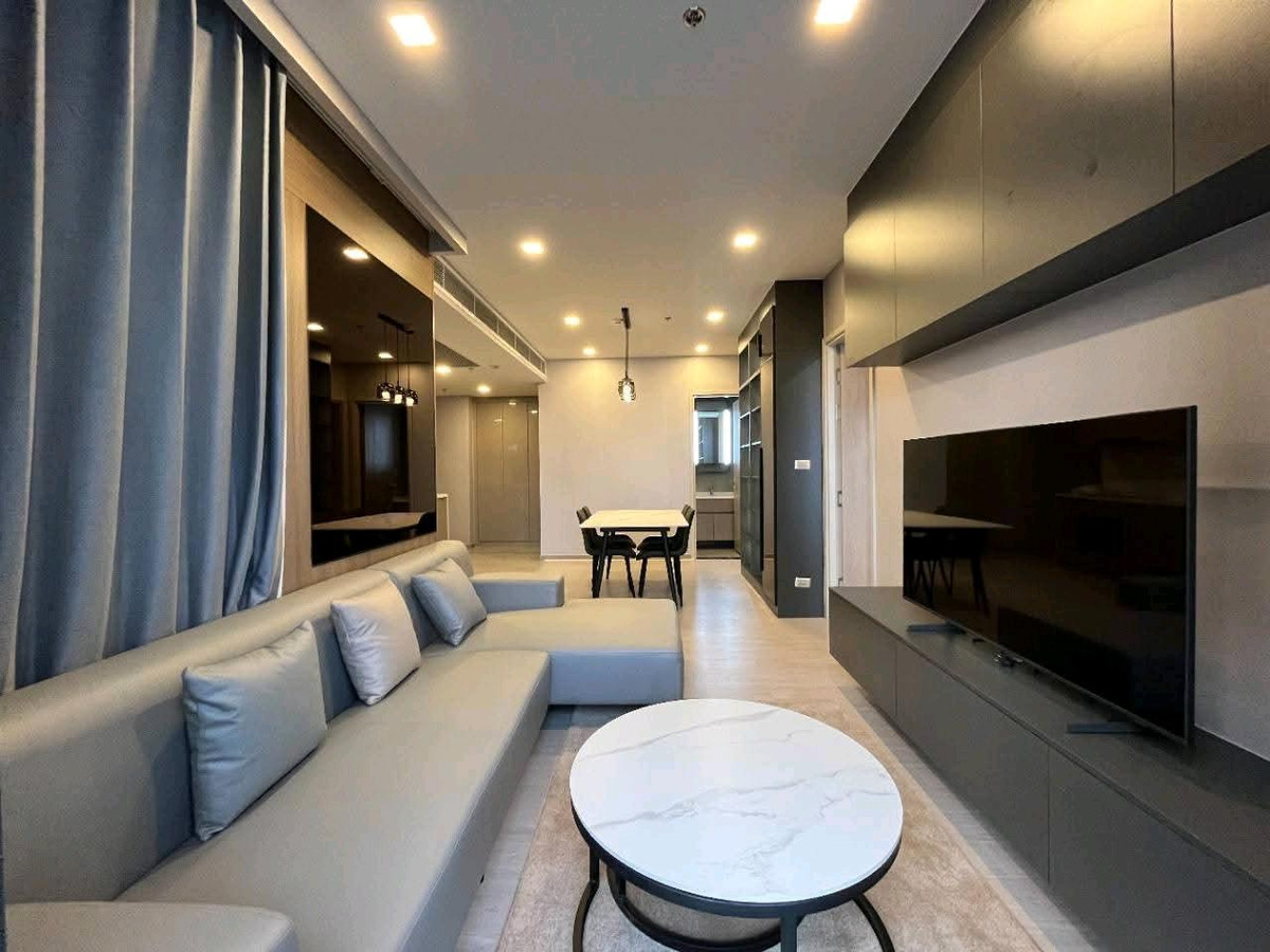 ให้เช่าคอนโดพระราม 9 เพชรบุรีตัดใหม่ RCA : 📍 โซน MRT พระราม 9 | ห้องว่างพร้อมเข้าอยู่ ทำเลศูนย์กลางธุรกิจ ใกล้ RCA – Central Rama 9 คอนโดหรูระดับพรีเมียม วิวสูงสวย บรรยากาศดี เป็นส่วนตัวเหมาะสำหรับครอบครัวห้องว่างพร้อมเข้าอยู่