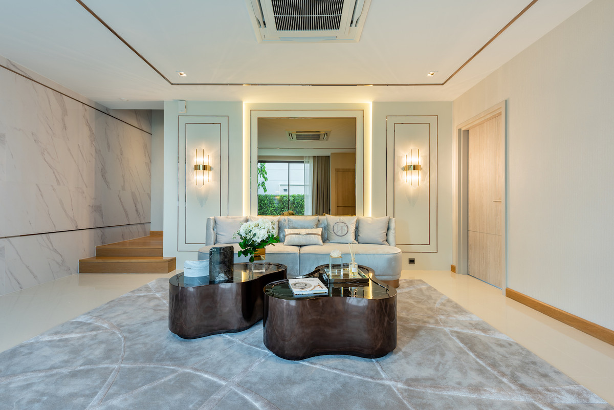 ขายบ้านพระราม 9 เพชรบุรีตัดใหม่ RCA : ขายบ้านหรู Parc Priva – หลังใหญ่ 4 ห้องนอน ราคาต่ำกว่าตลาด