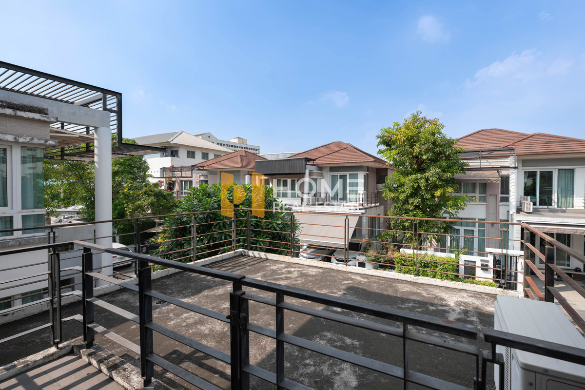 ขายบ้านลาดพร้าว เซ็นทรัลลาดพร้าว : บ้านเดี่ยวใจกลางลาดพร้าว ✨ เดอะ แกลเลอรี่ เฮ้าส์ แพทเทิร์น / 3 ห้องนอน (ขาย), The Gallery House Pattern / 3 Bedrooms (FOR SALE) TPM307