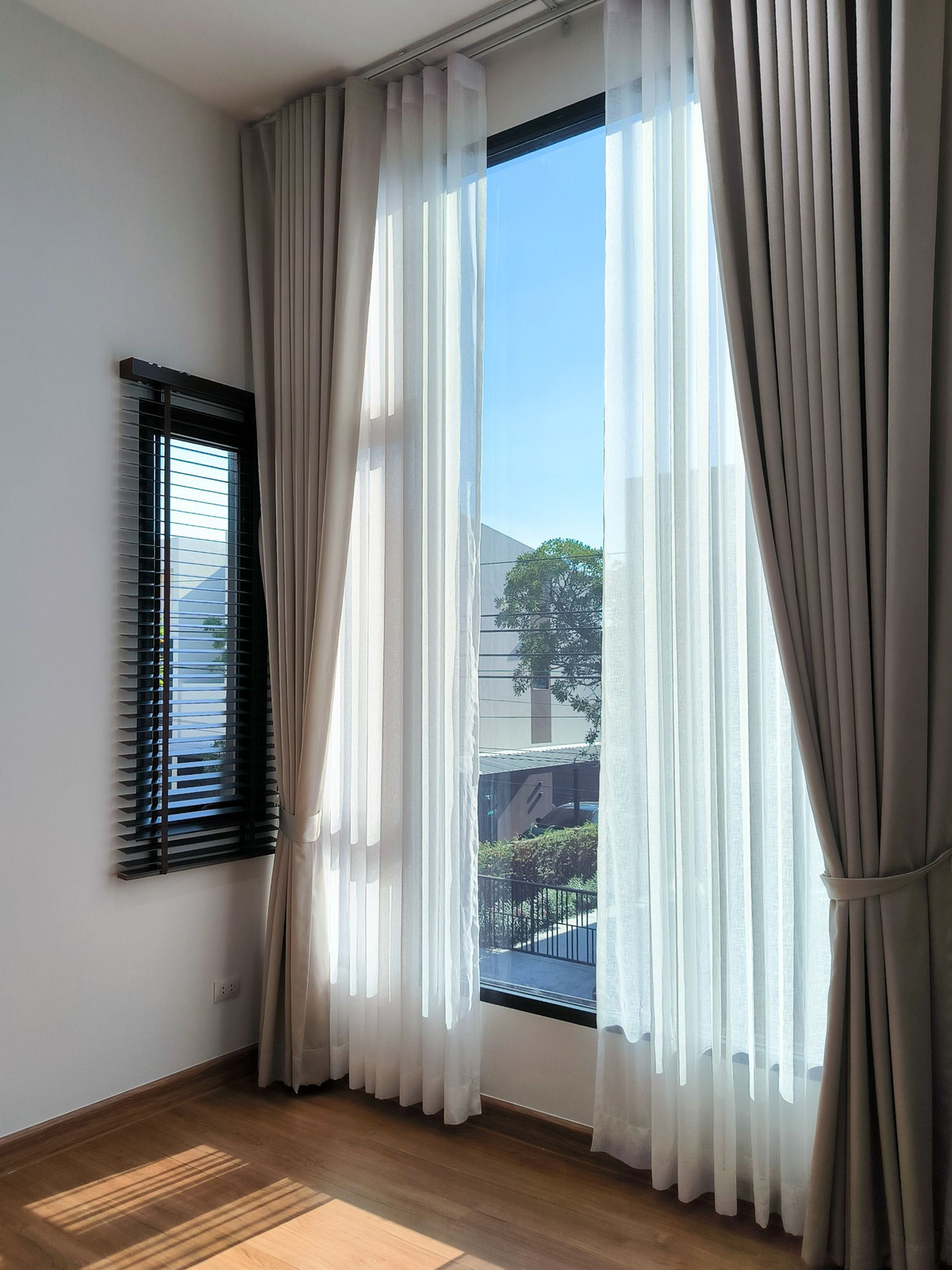 ขายอ่อนนุช อุดมสุข : ขายด่วน!! บ้านกลางเมือง The Edition สุขุมวิท-อ่อนนุช  ขนาด 41 ตรว. อายุบ้านไม่ถึง 1 ปี ราคา 8.69 ล้าน ขายต่ำกว่าโครงการ