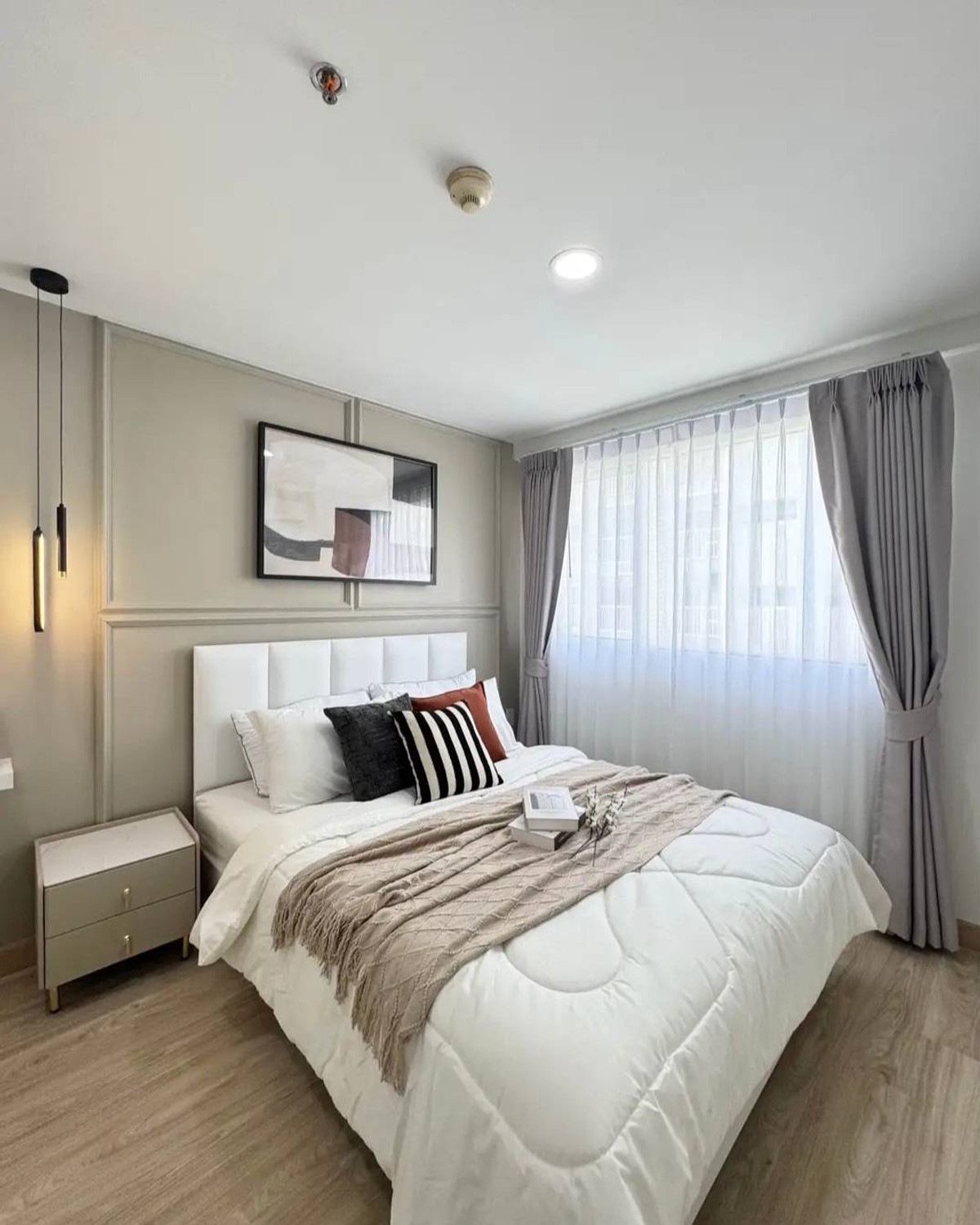 ขายคอนโด : ห้องกว้าง แต่งสวย bts.บางหว้า 2 km